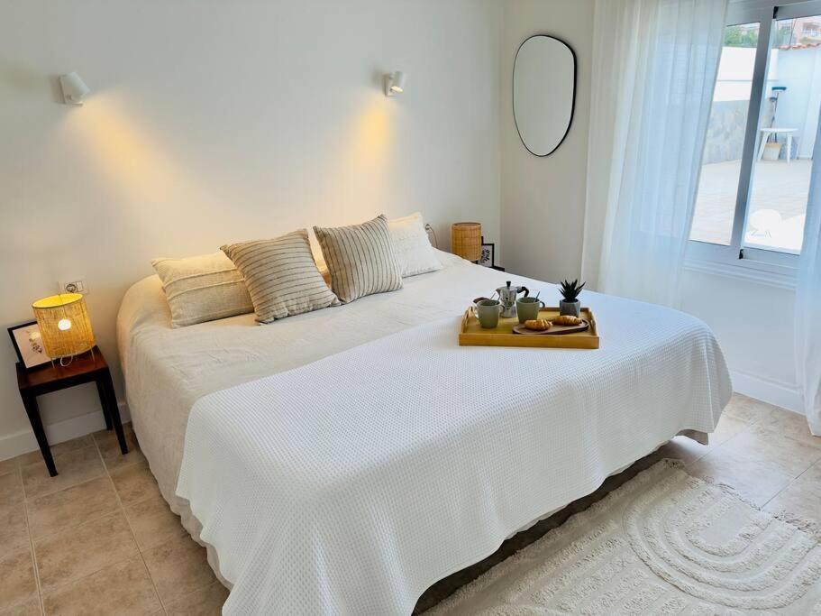 Beachfront Villa And Pool Puerto de Santiago  Zewnętrze zdjęcie